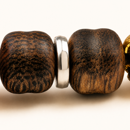 Why Does Every Agarwood Bead Look Different? Trees Don’t Use Copy and Paste.
