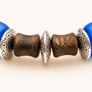 Calm Soul | Royal Blue Agarwood & Enamel Bracelet