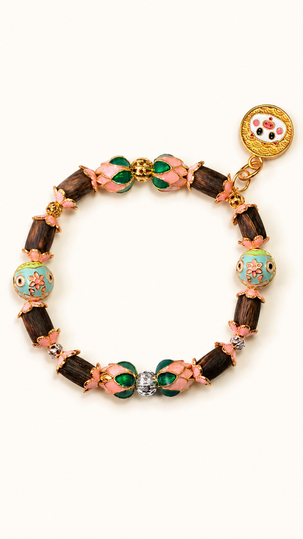 Blush pink agarwood and enamel Soft Heart bracelet